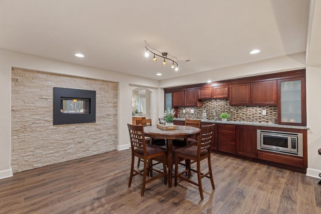 Images The Fowler Group at The Agency