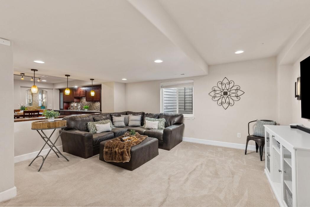 Images The Fowler Group at The Agency