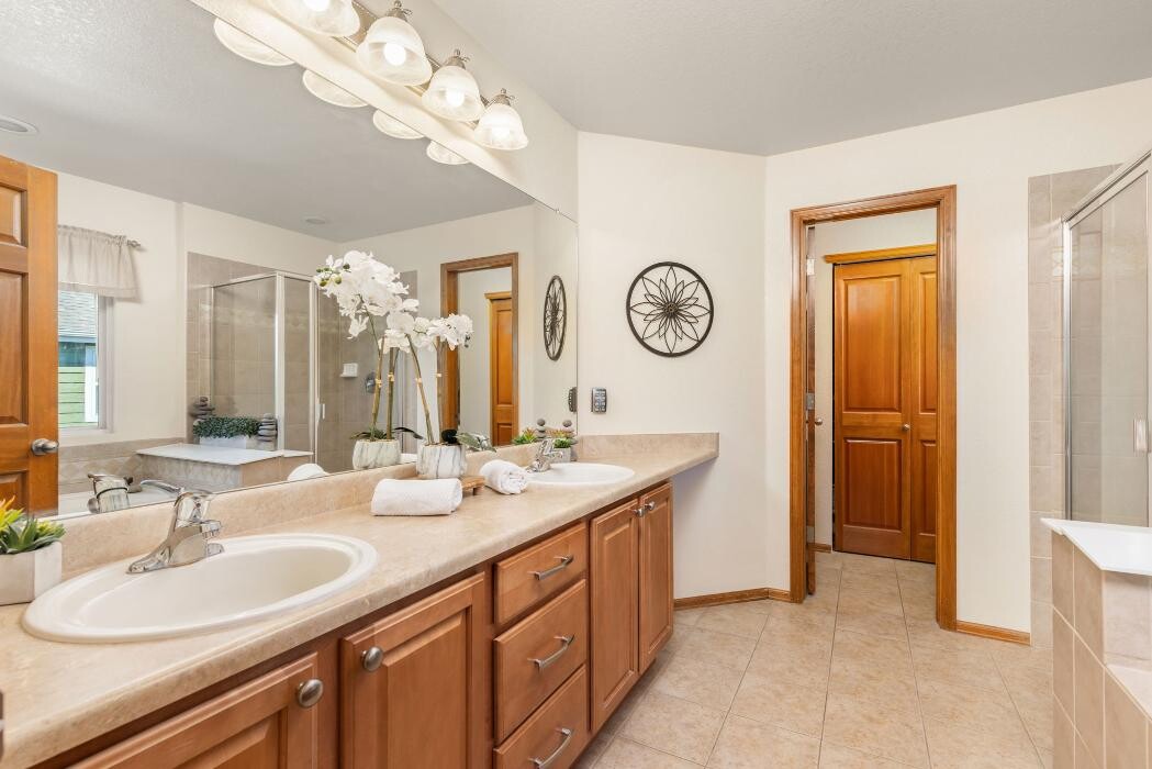 Images The Fowler Group at The Agency