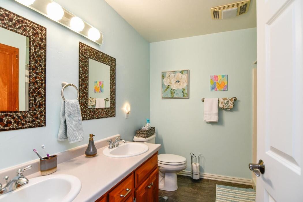 Images The Brost Group - Keller Williams Empower