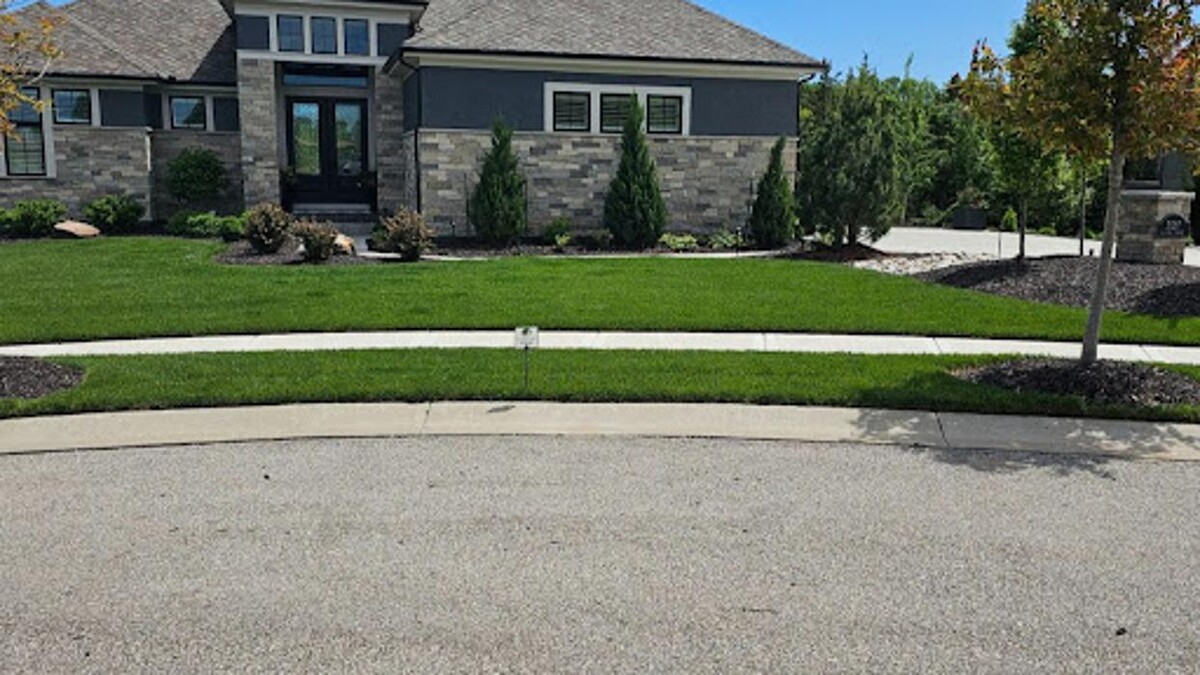 Images Lawnscape Specialists