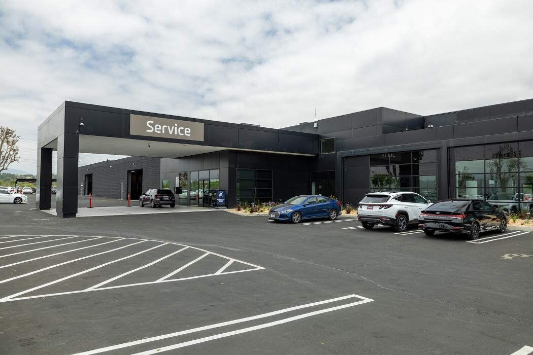 Images AutoNation Hyundai Valencia