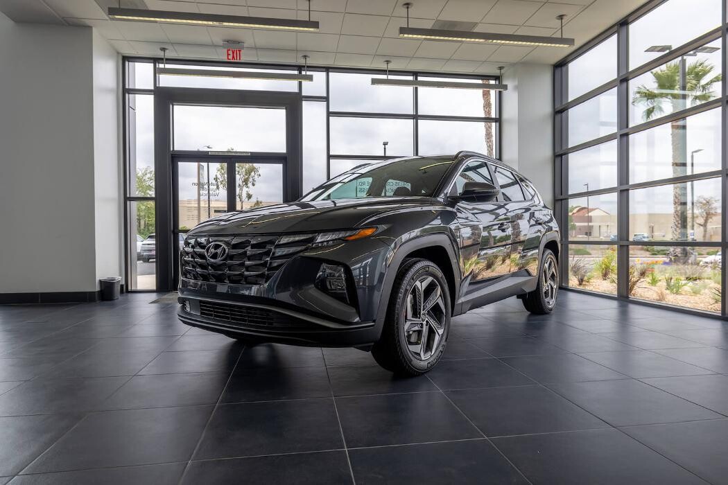 Images AutoNation Hyundai Valencia