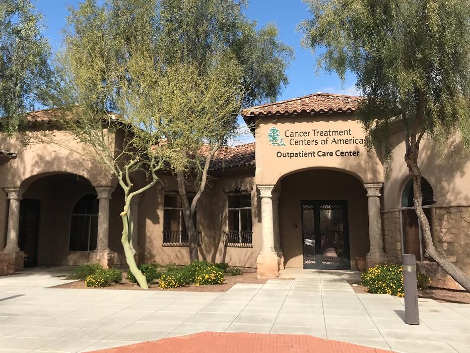 Images City of Hope Cancer Care North Phoenix