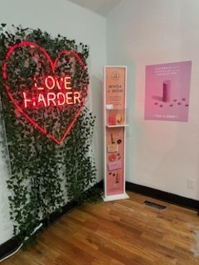 Images Del Mundo Weed Dispensary