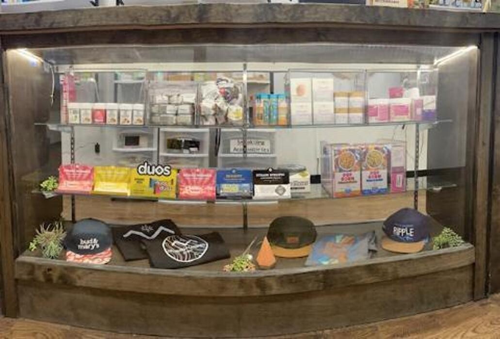 Images Del Mundo Weed Dispensary