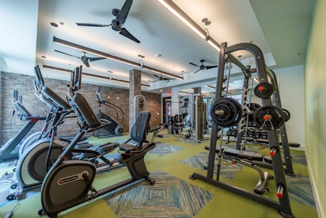 Images The Edge on Washington Student Housing