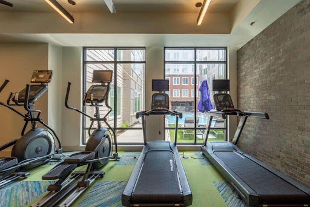 Images The Edge on Washington Student Housing