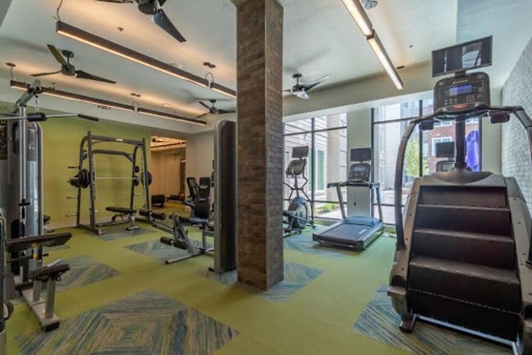 Images The Edge on Washington Student Housing