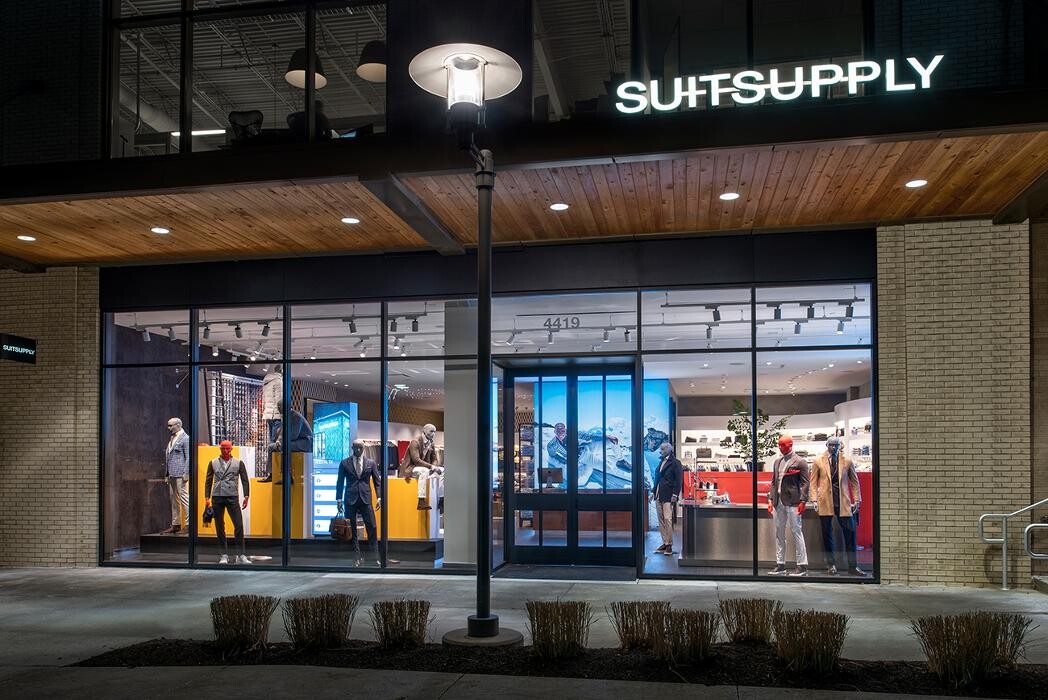 Images Suitsupply St. Louis