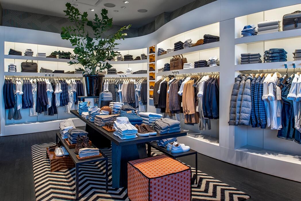 Images Suitsupply St. Louis