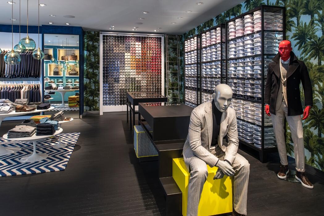 Images Suitsupply Newport Beach