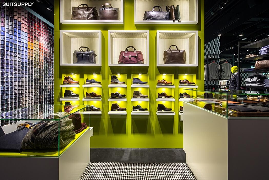 Images Suitsupply Las Vegas