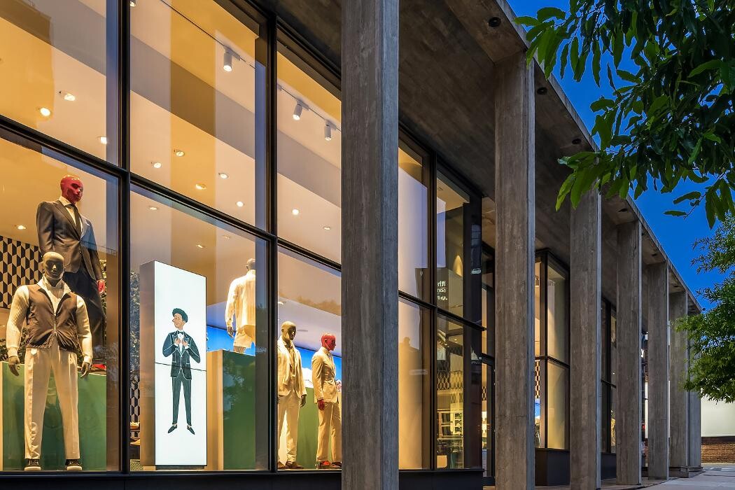 Images Suitsupply NY Williamsburg