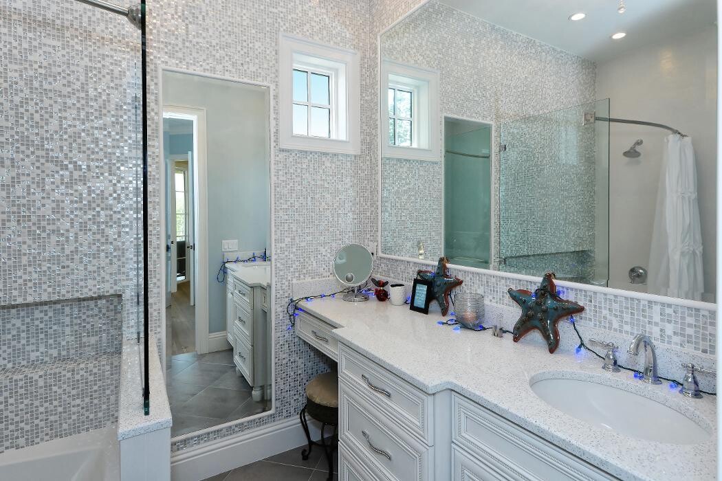 Images Yoder Homes & Remodeling