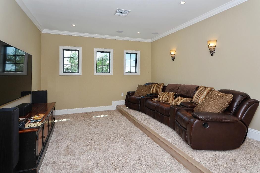Images Yoder Homes & Remodeling