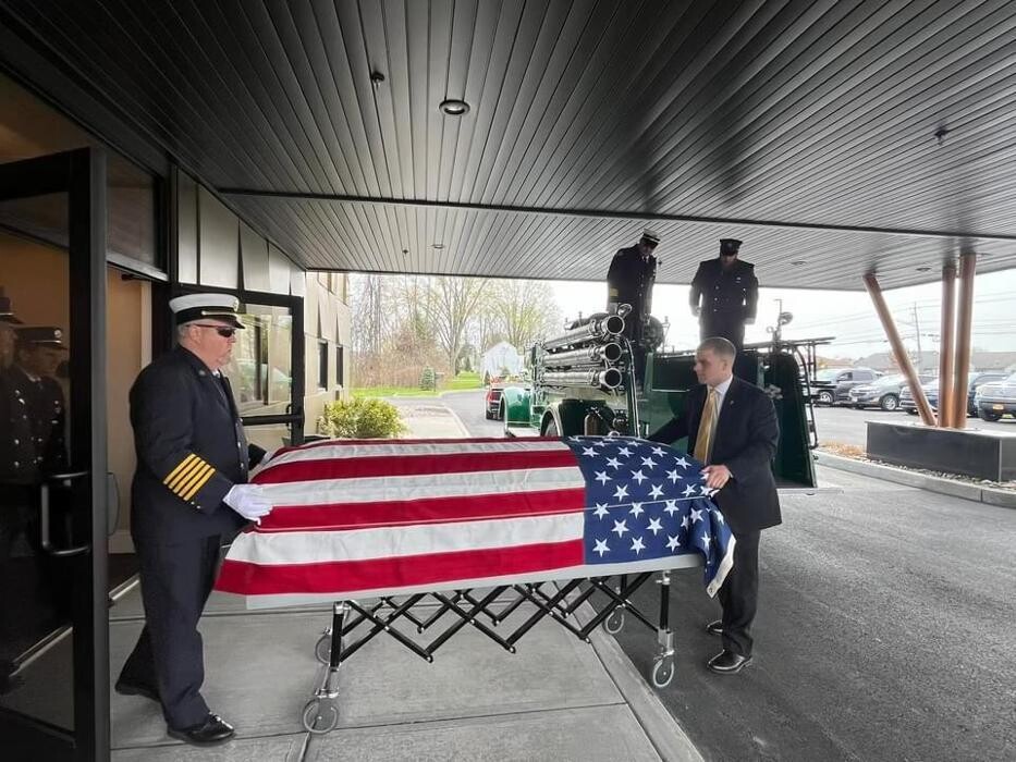 Images Farone & Son, Inc. Funeral Home