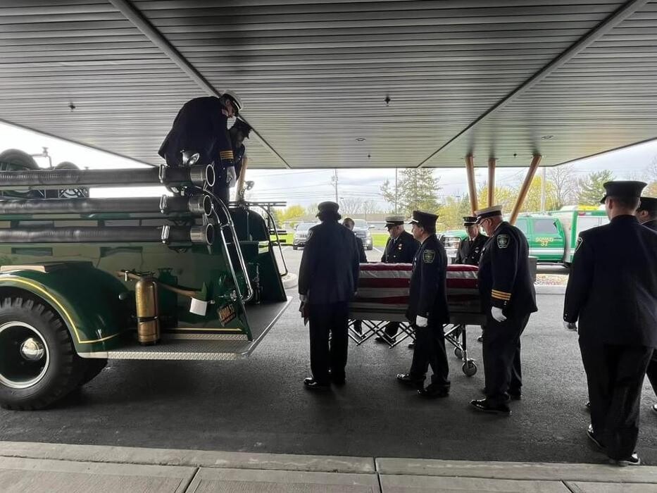 Images Farone & Son, Inc. Funeral Home