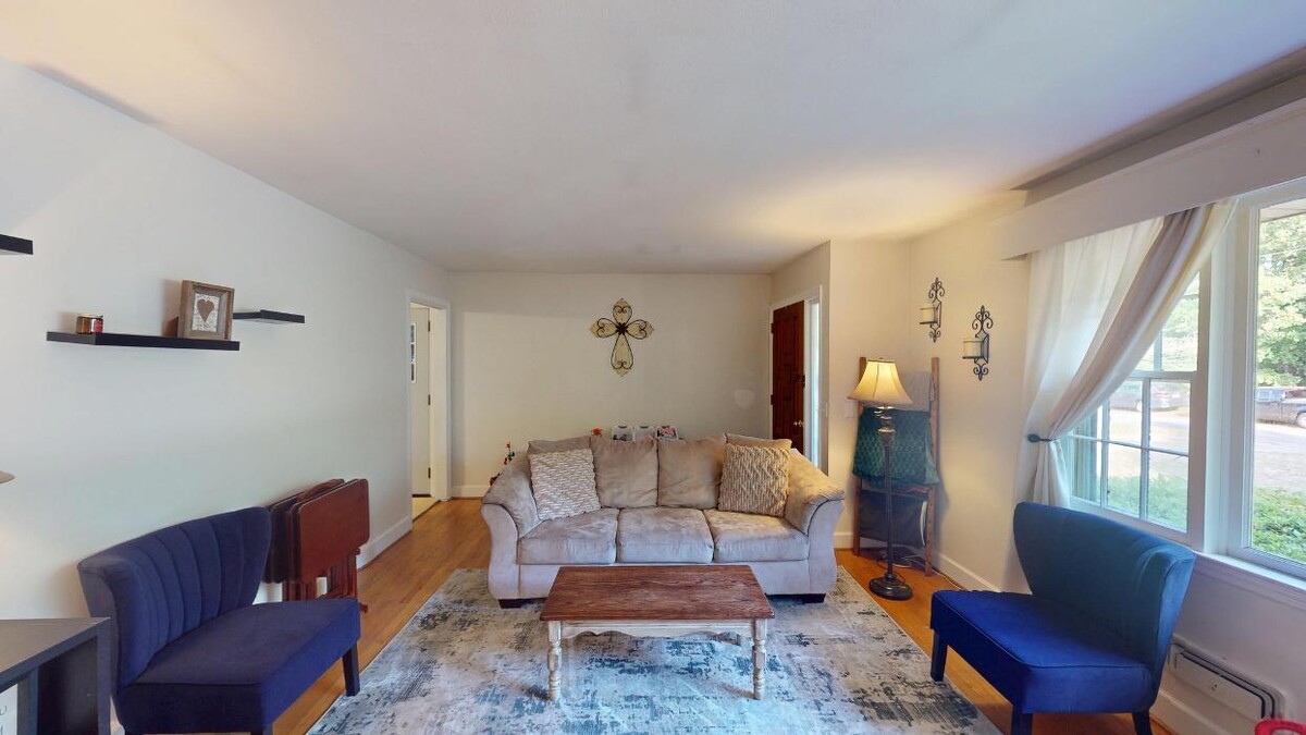 Images Coldwell Banker Deborah Gandy