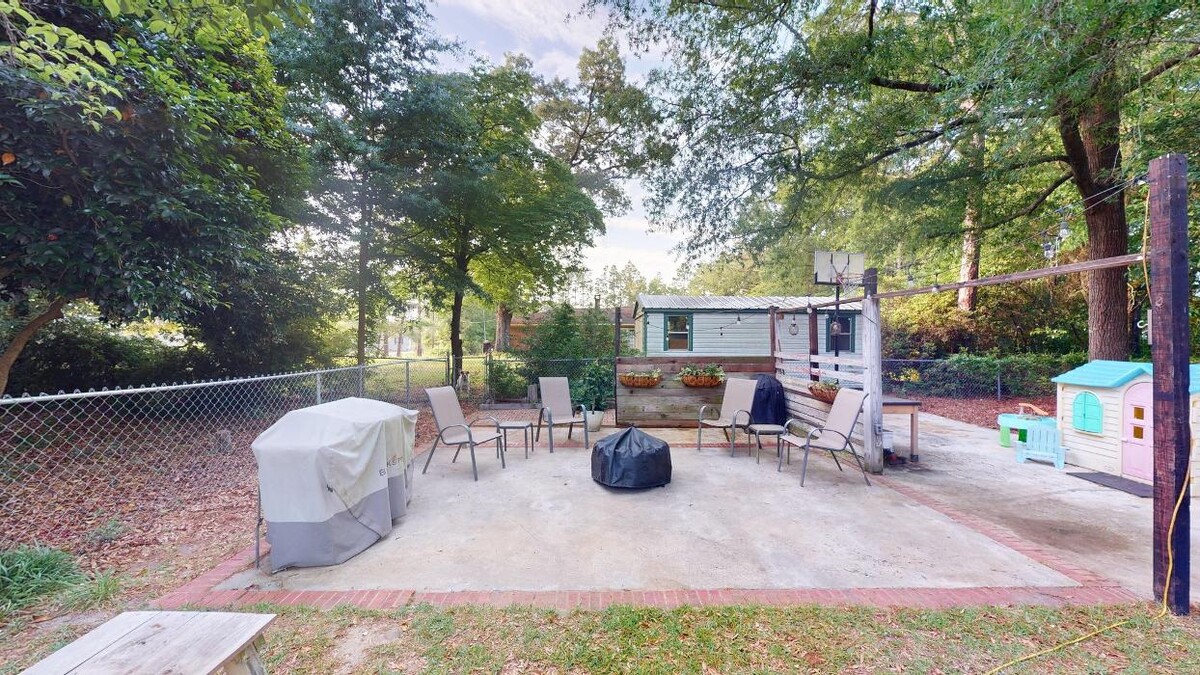 Images Coldwell Banker Deborah Gandy