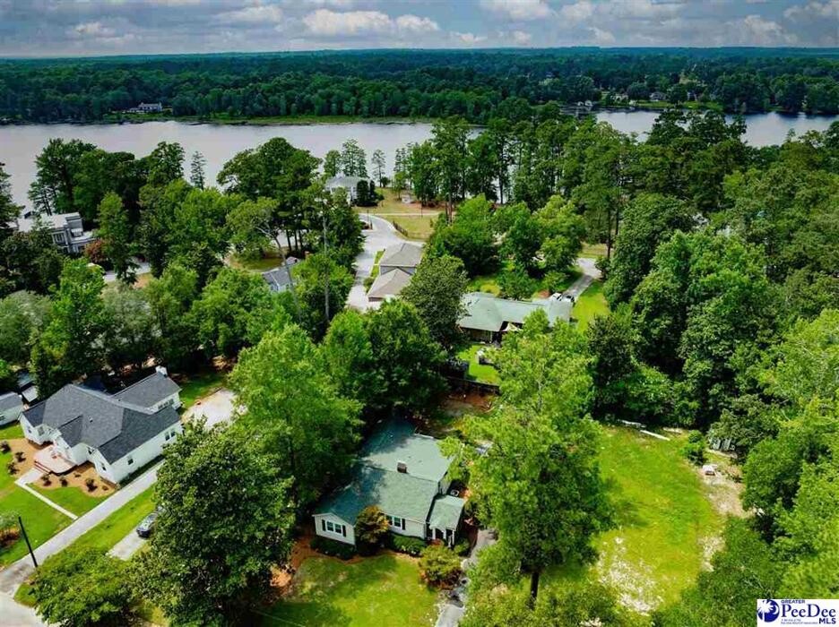 Images Coldwell Banker Deborah Gandy