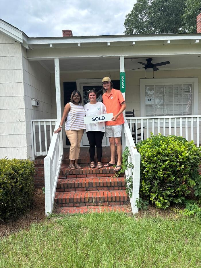 Images Coldwell Banker Deborah Gandy