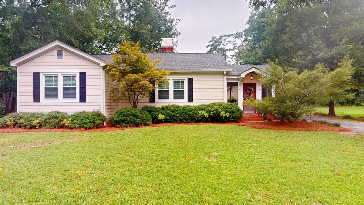 Images Coldwell Banker Deborah Gandy