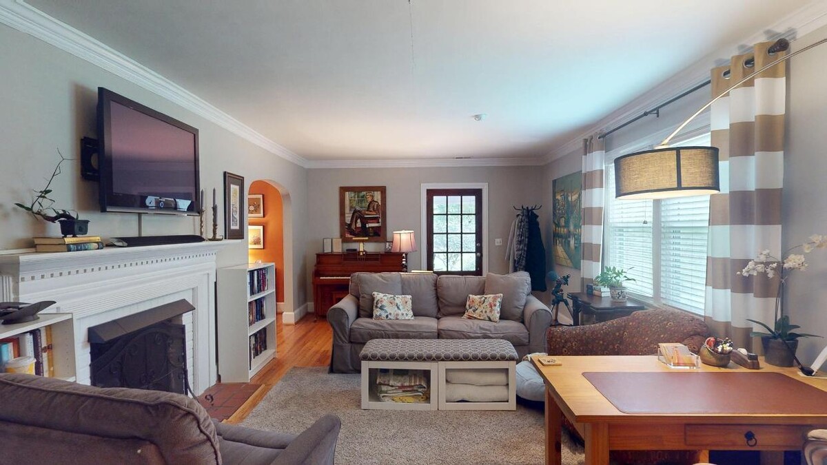 Images Coldwell Banker Deborah Gandy