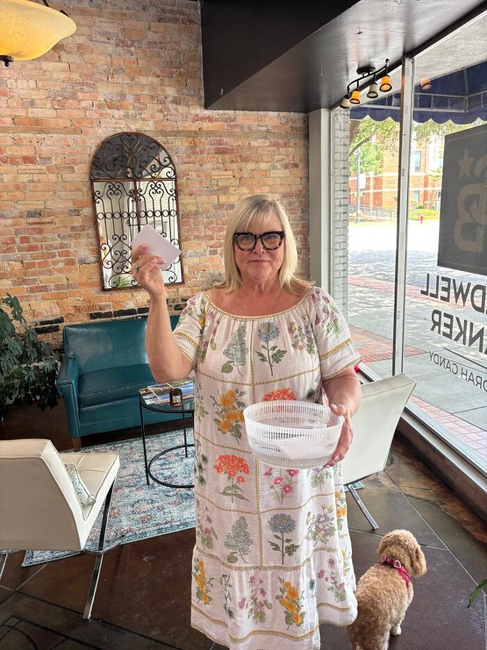 Images Coldwell Banker Deborah Gandy