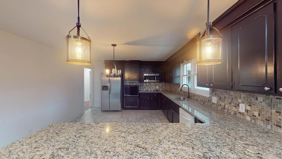 Images Coldwell Banker Deborah Gandy