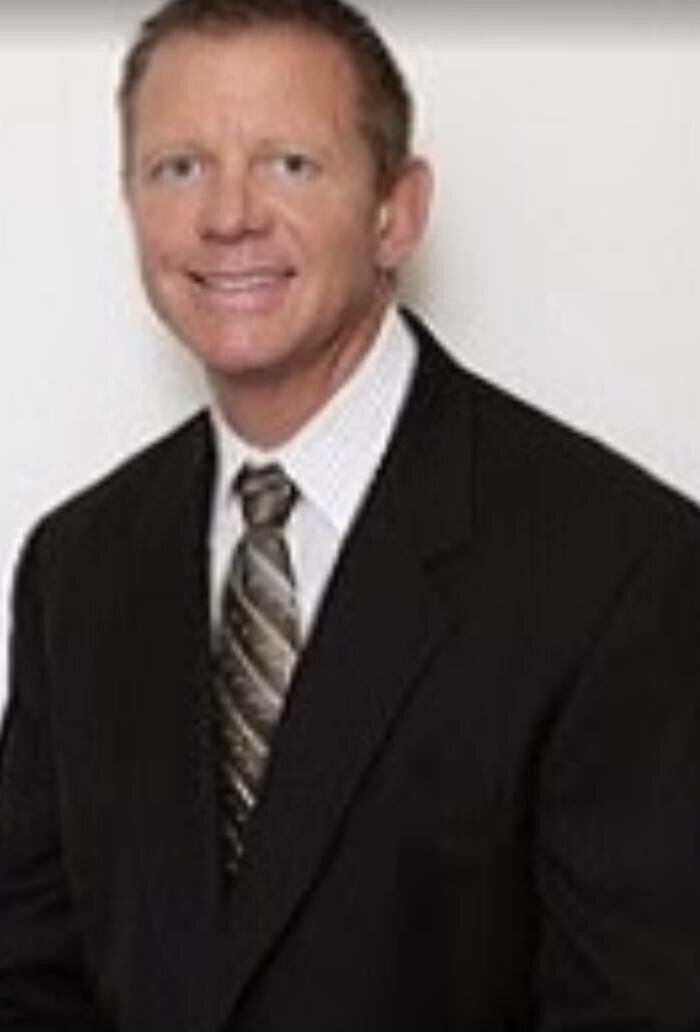 Images Scott A. Gradwell, D.M.D., F.A.G.D, P.C.