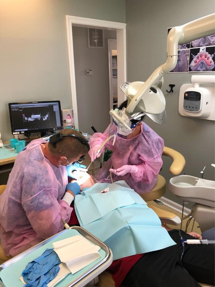 Images Scott A. Gradwell, D.M.D., F.A.G.D, P.C.