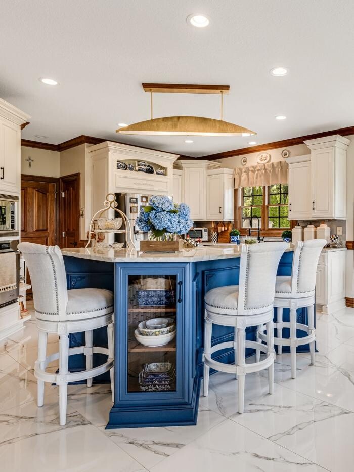 Images Century 21 Delia Realty Group