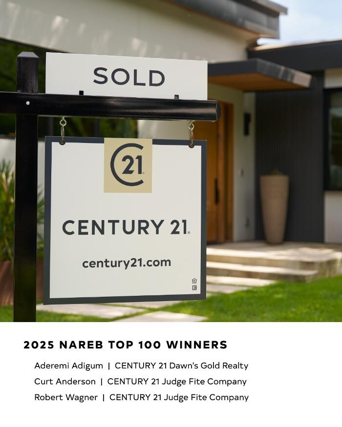 Images Century 21 Delia Realty Group