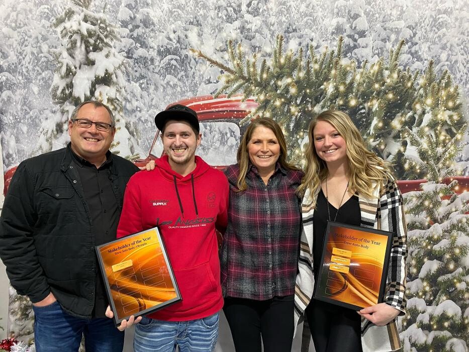 Images Trew Auto Body - Olympia