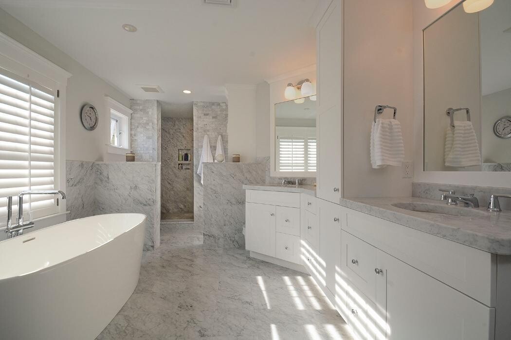 Images Champion Builders, Inc.
