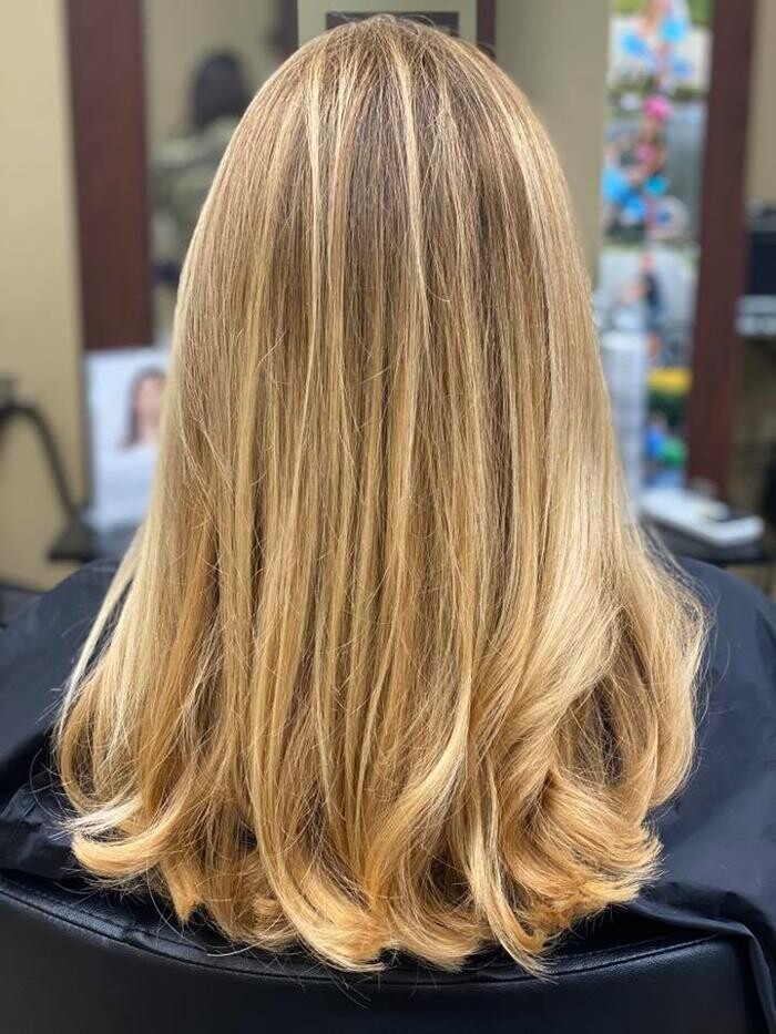 Images Green Apple Salon