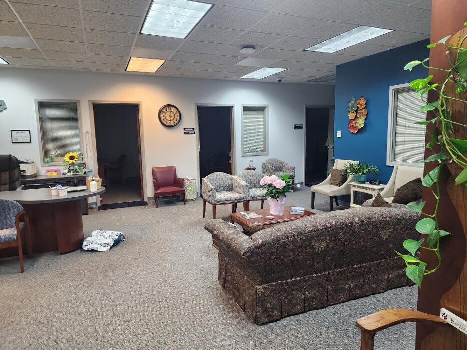 Images Thrive Counseling Services LLC