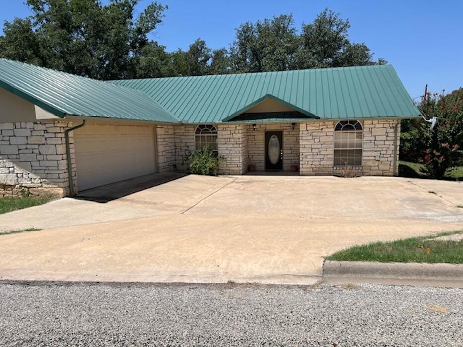 Images James Long Real Estate Inc