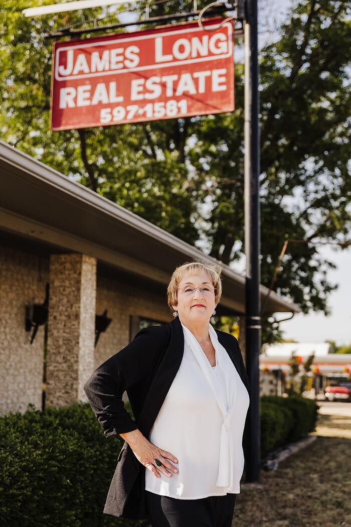 Images James Long Real Estate Inc