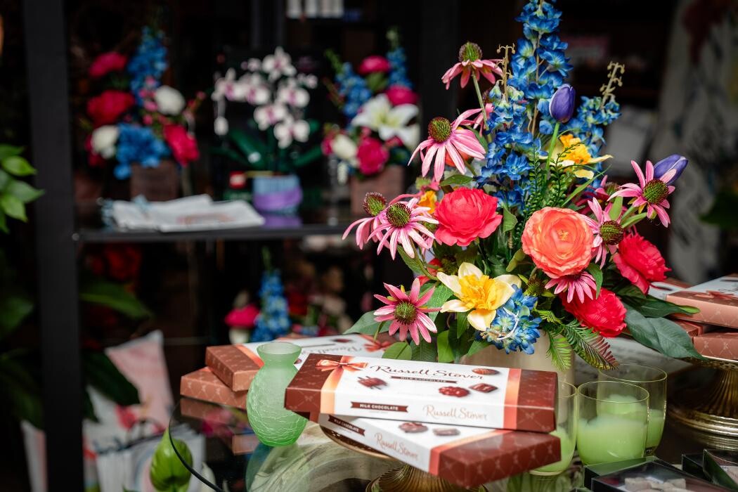 Images House of Flowers