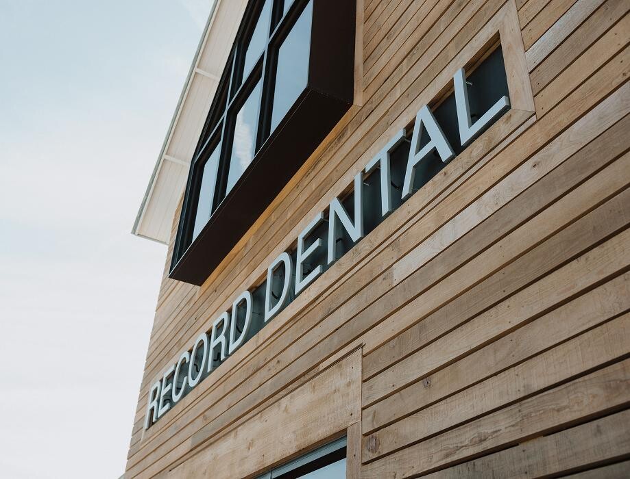 Images Record Dental Center