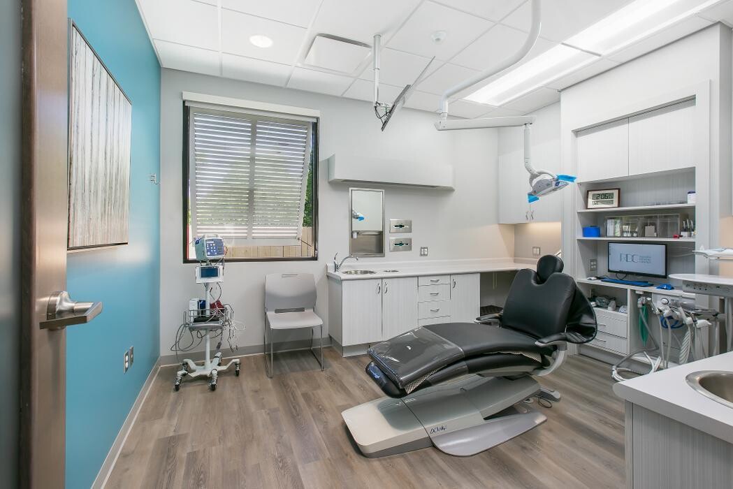 Images Record Dental Center