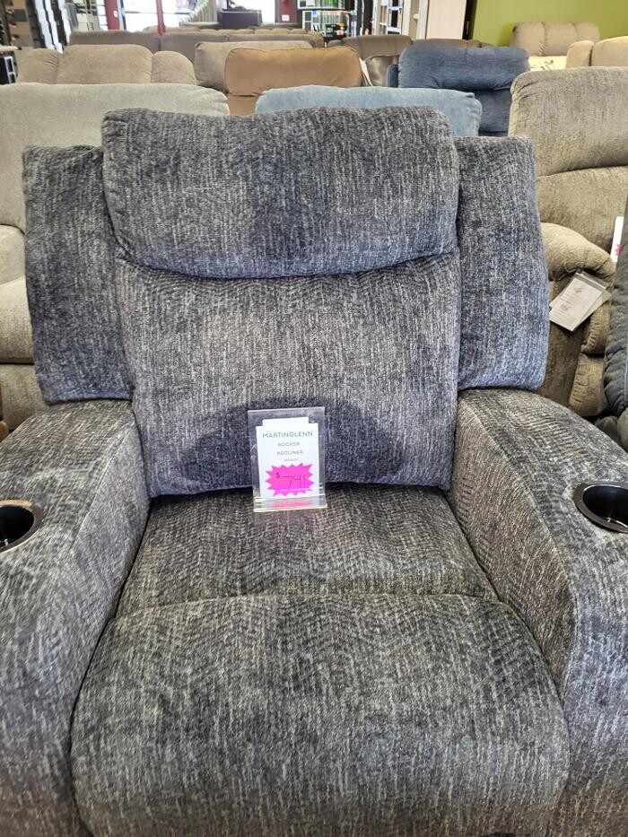 Images Davis Home Furnishings & Flooring