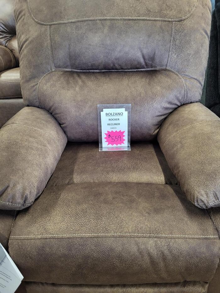 Images Davis Home Furnishings & Flooring