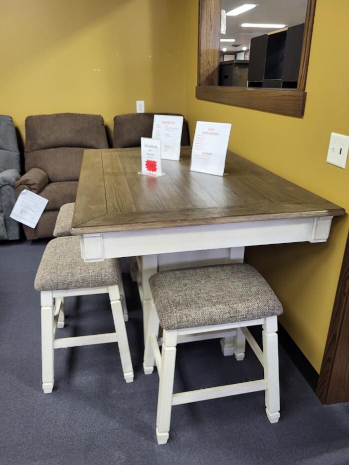 Images Davis Home Furnishings & Flooring