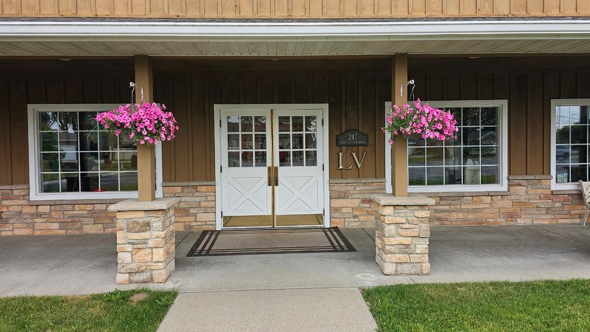 Images Lakeview Funeral Home & Crematory