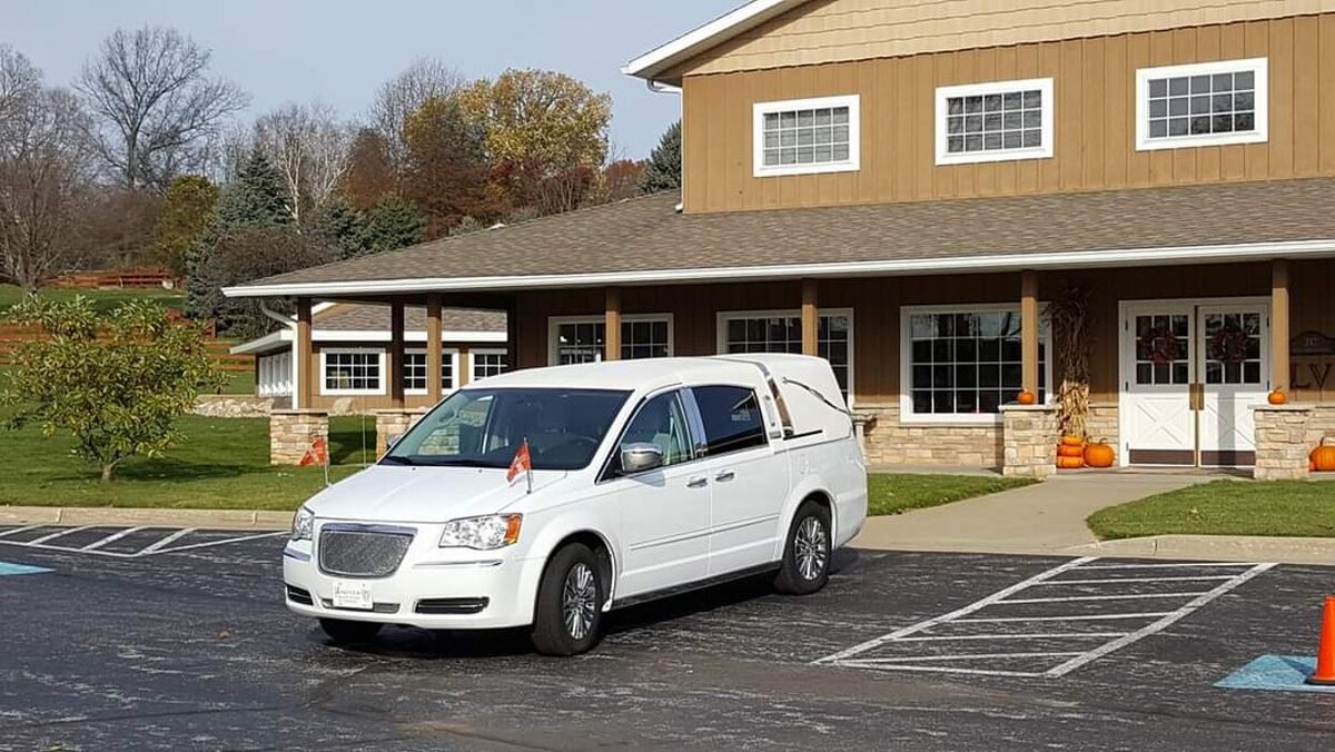 Images Lakeview Funeral Home & Crematory