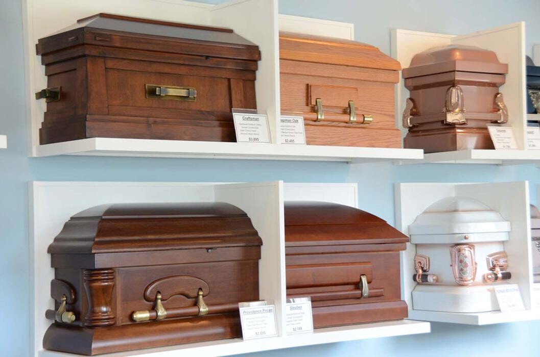 Images Lakeview Funeral Home & Crematory