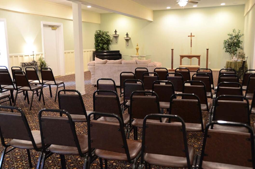 Images Lakeview Funeral Home & Crematory